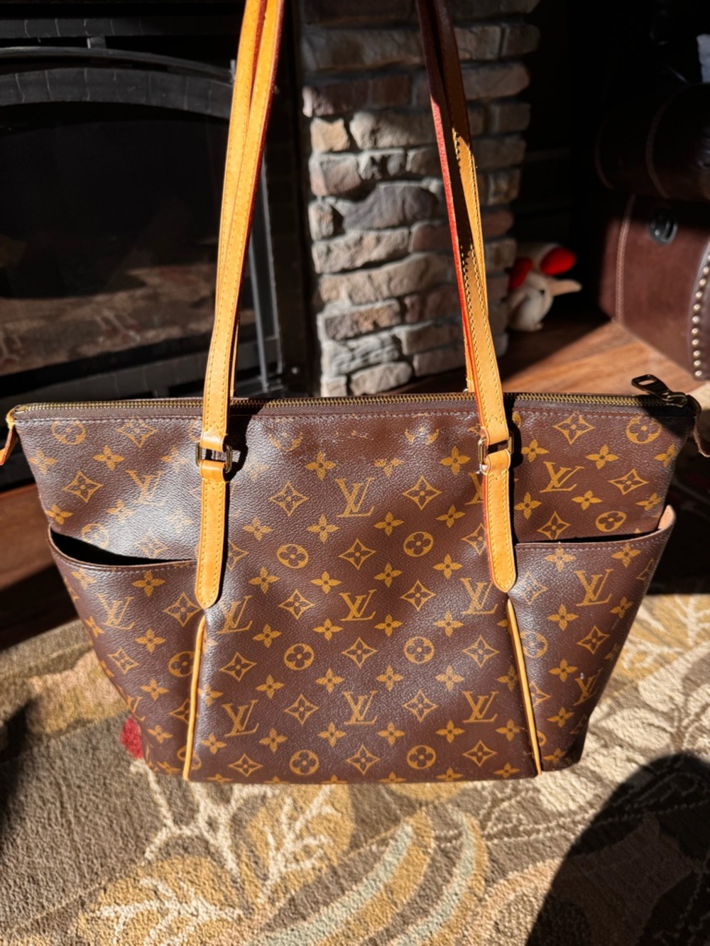 Louis Vuitton Totally MM Tote